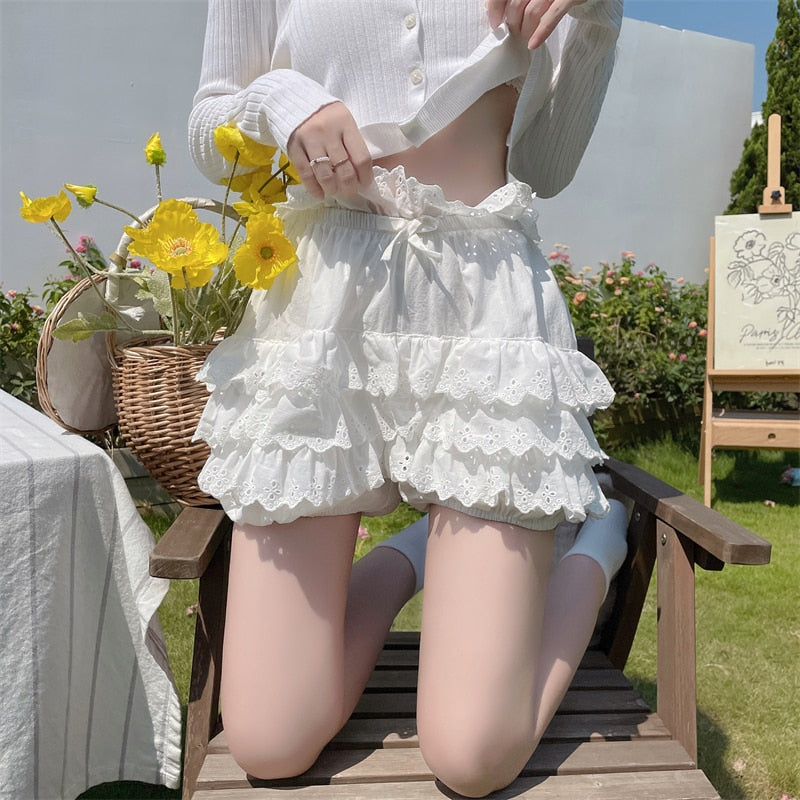 Princesscore Lace Ruffle Bloomer Shorts