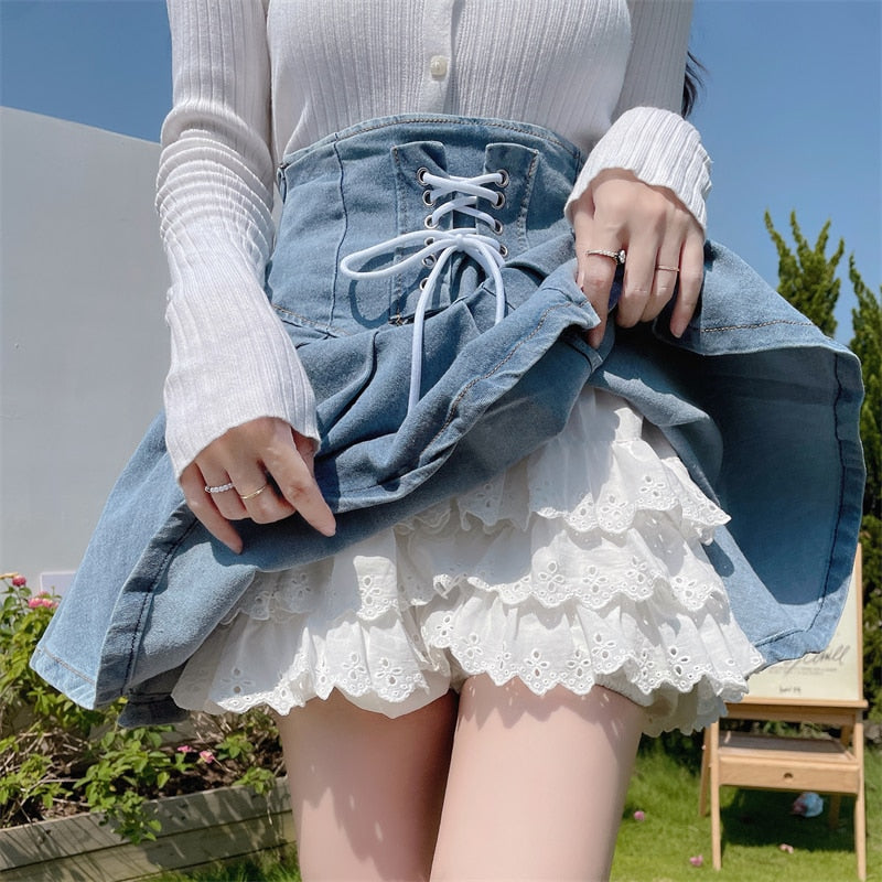 Princesscore Lace Ruffle Bloomer Shorts