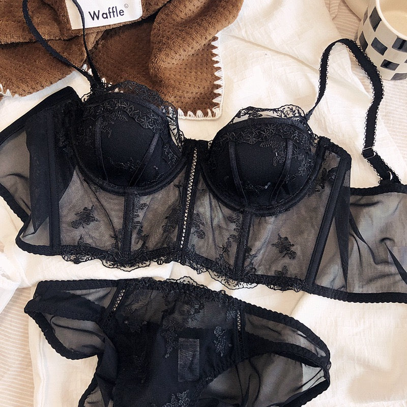 Lace Bustier 2-Piece Lingerie Set