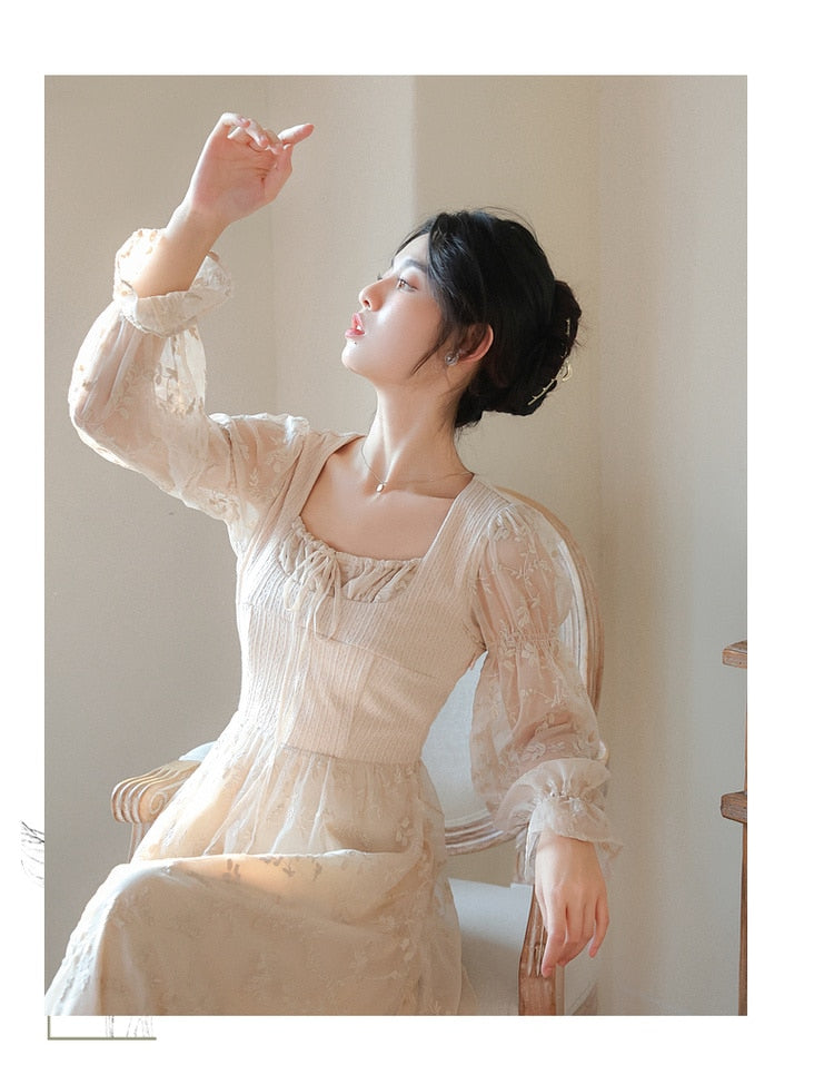 Sorrelle Light Academia Vintage-Style Dress