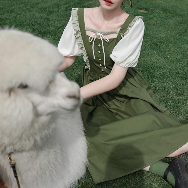 The Green Witch Cottagecore Dress (Plus Sizes)