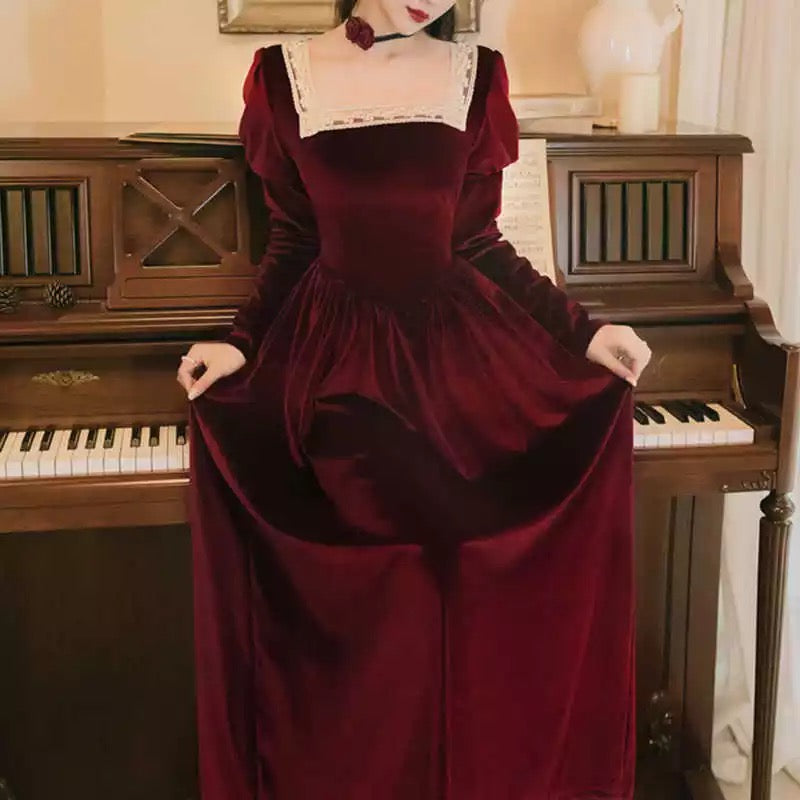 Rosered Belle Vintage-Red Velvet Princesscore Fairytale Dress