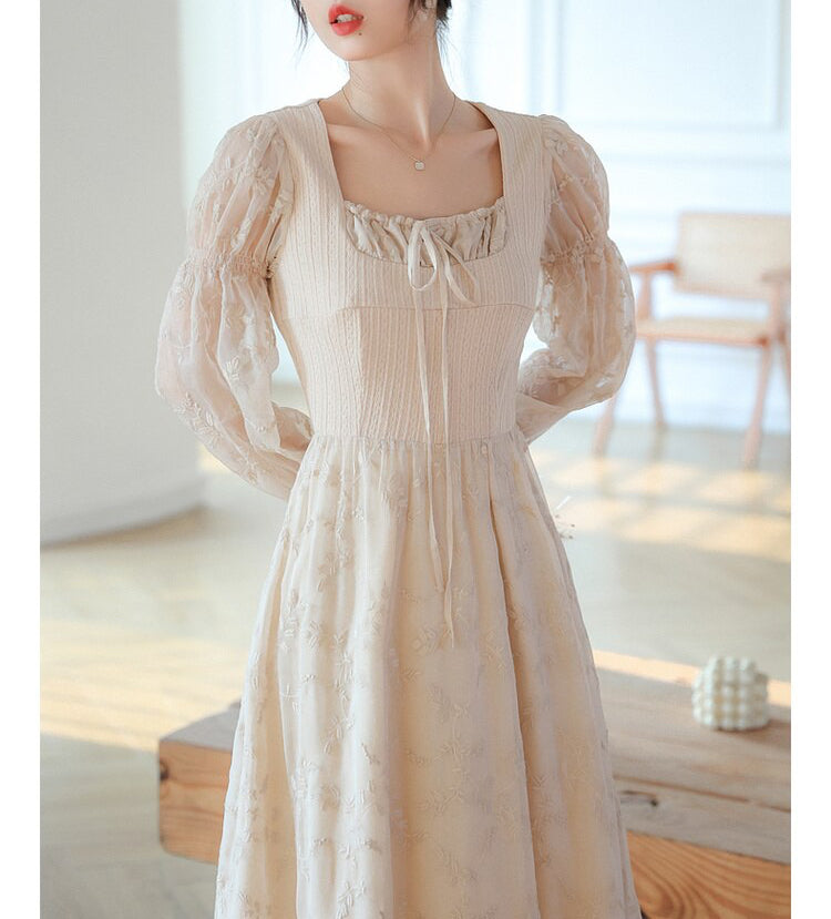 Sorrelle Light Academia Vintage-Style Dress