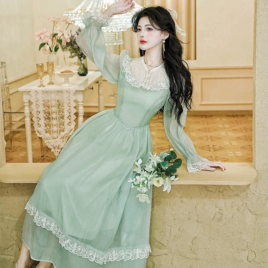 Honey & Lime Meadow Vintage-Inspired Princesscore  Dress