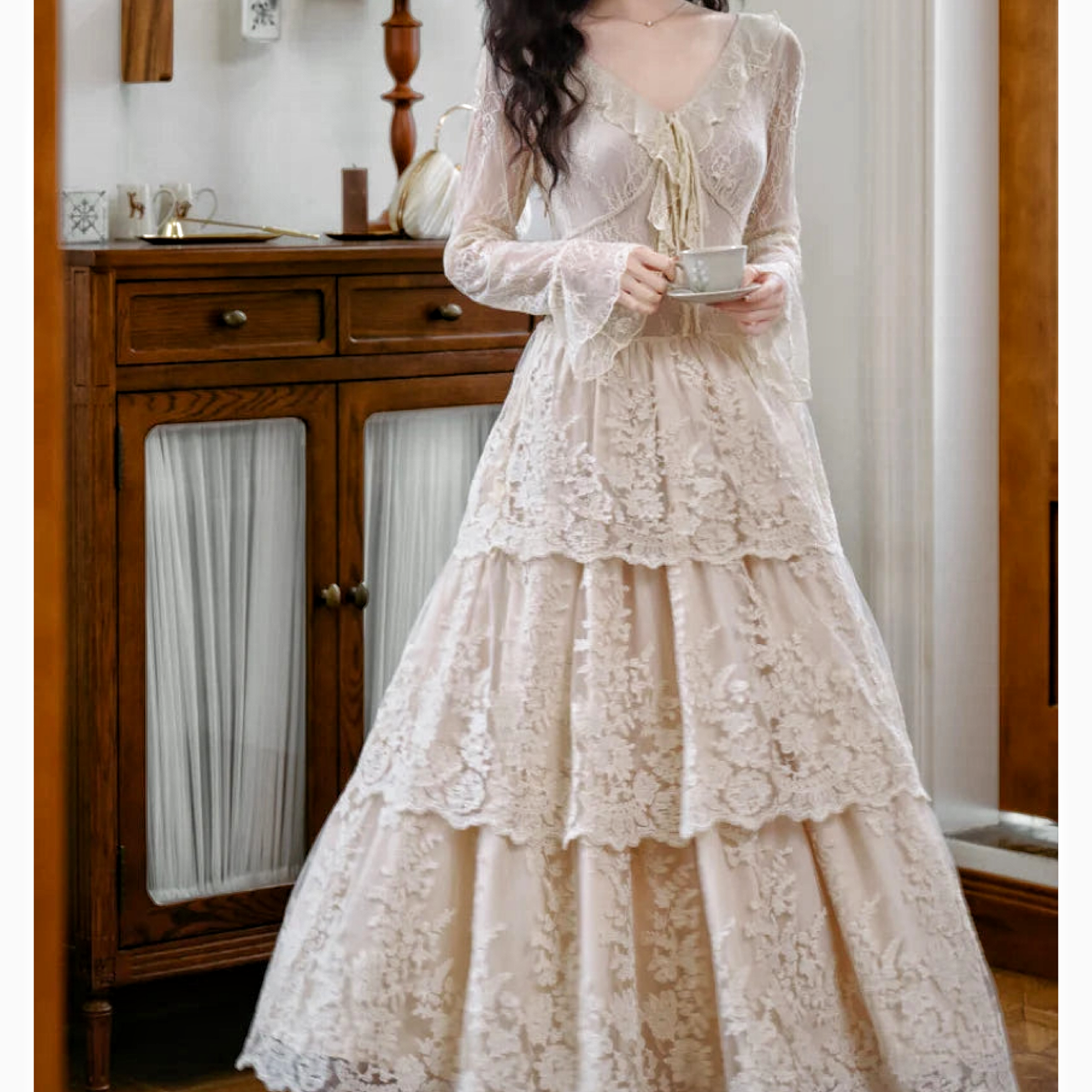 Romantic Vintage lace dress
