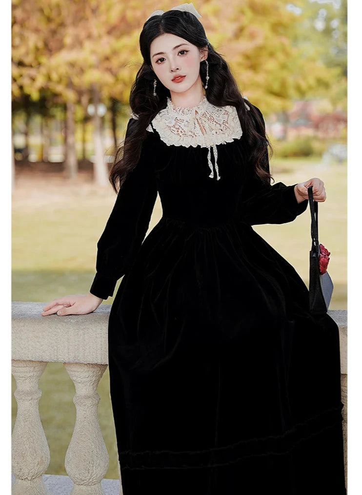 Koko Darkray Black Velvet Victorian-Style Dark Romantic Dress