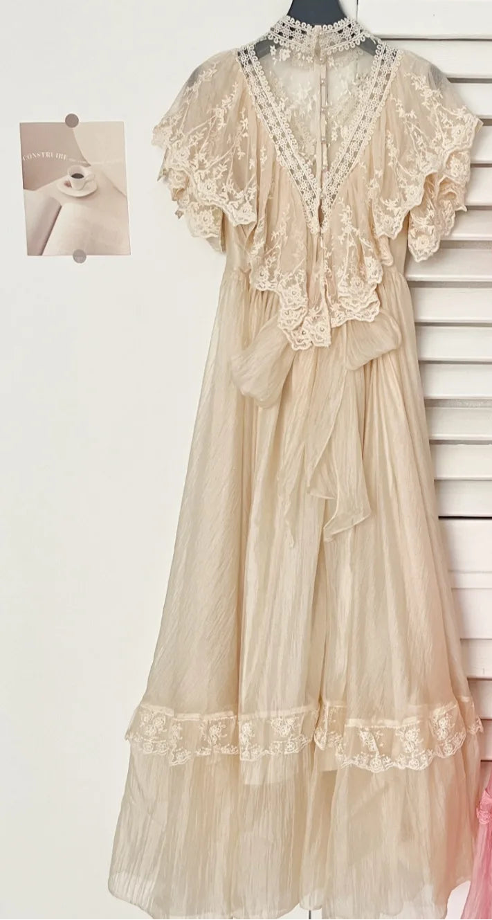 Grecian Blossom Vintage-style Lace Gunne Sax Dress