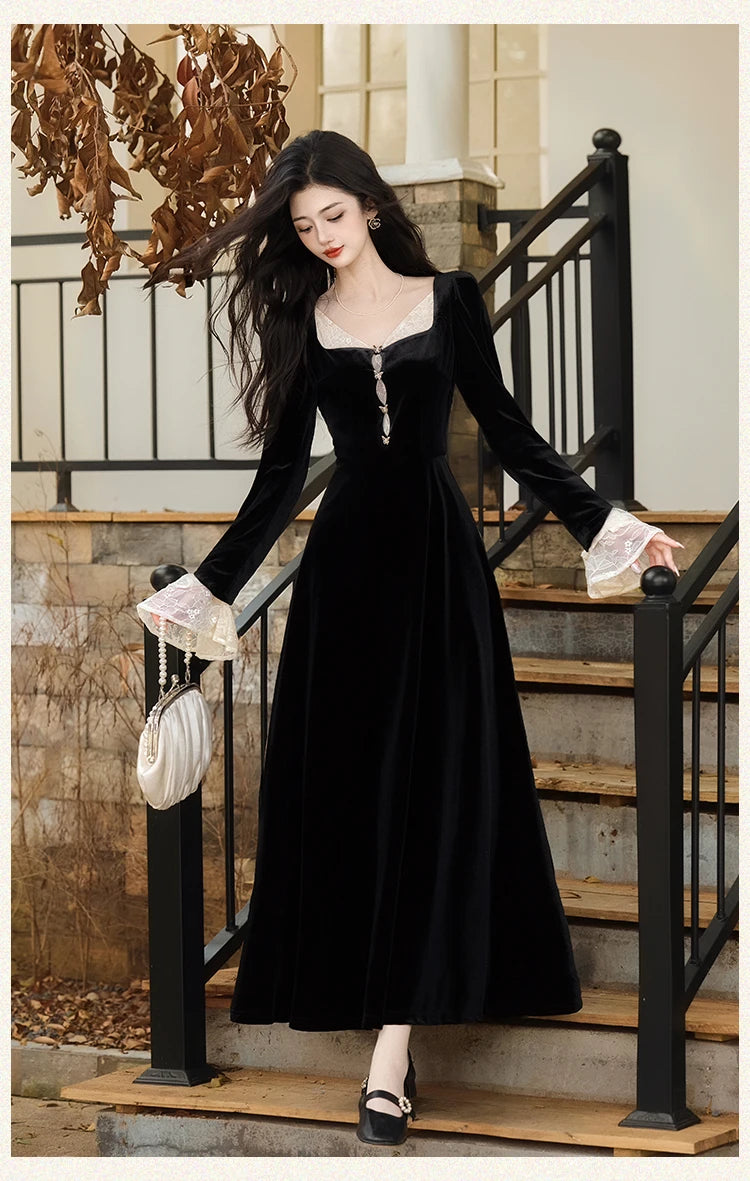 The Mansion Guard Dark Romantic Gothic Velvet Dress