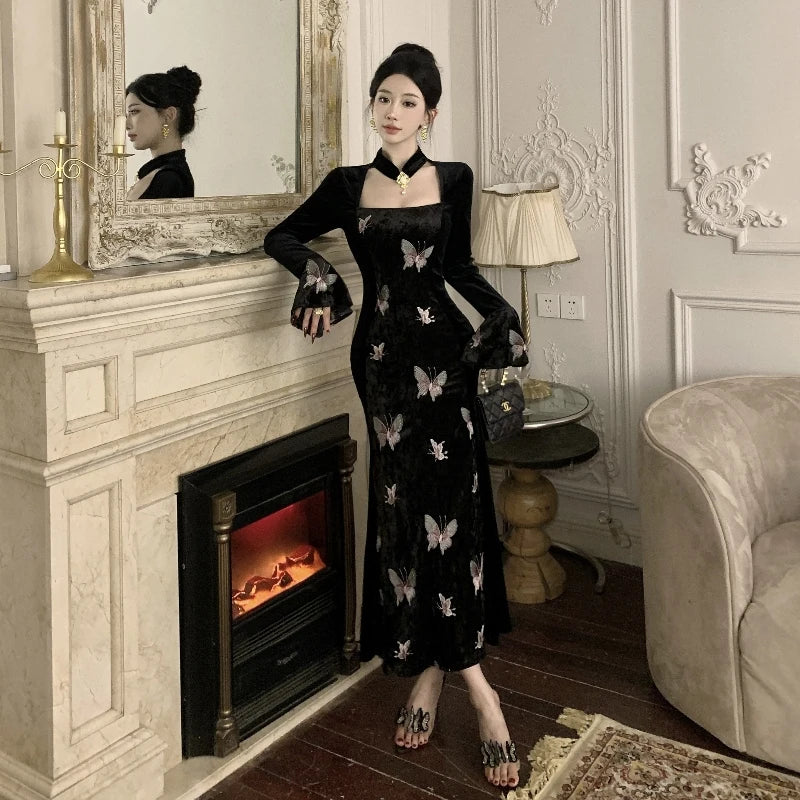2-Piece Dark Fairy Butterfly Embroidered Velvet Dress with Choker 2-Piece Dark Fairy Butterfly Embroidered Velvet Dress with Choker