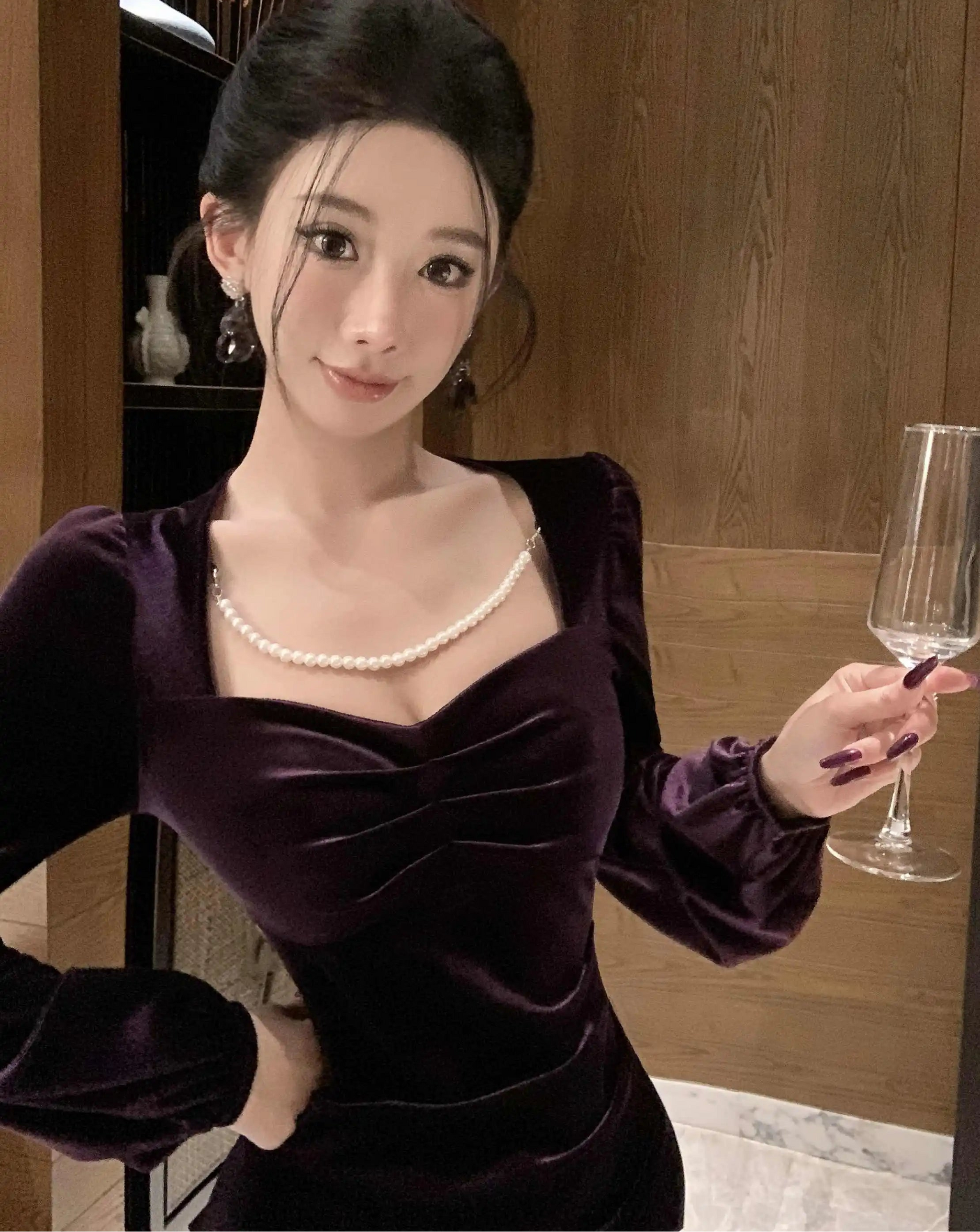 Purple Roseriver Pearl Chain Velvet Dress