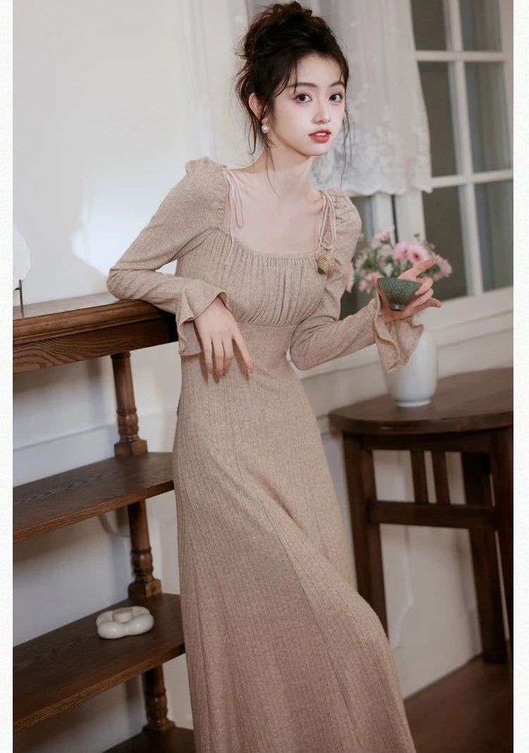 Long Sleeve winter Dress with long flared sleeves Long Sleeve winter Dress with long flared sleeves