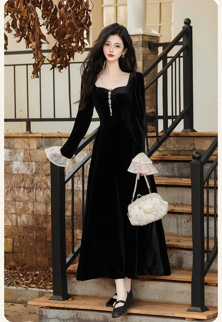 The Mansion Guard Dark Romantic Gothic Velvet Dress