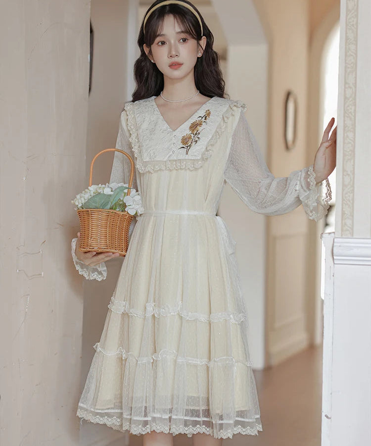 Vintage Spirit Lace Cottagecore Dress