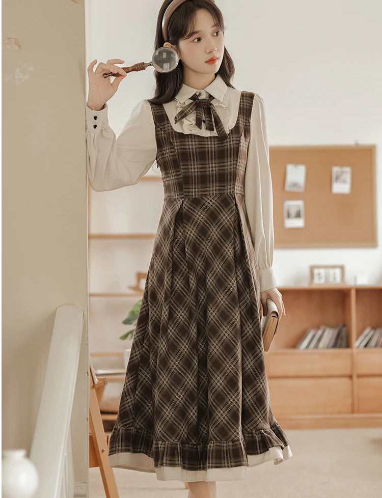 Thallia Dark Academia Plaid Dress