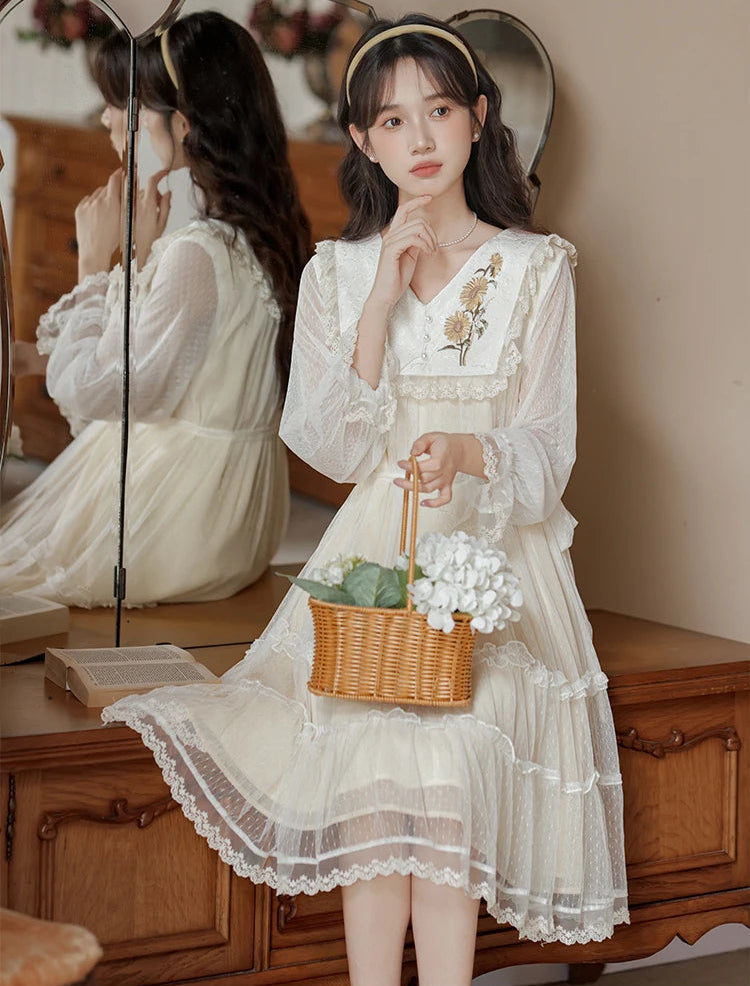 Vintage Spirit Lace Cottagecore Dress