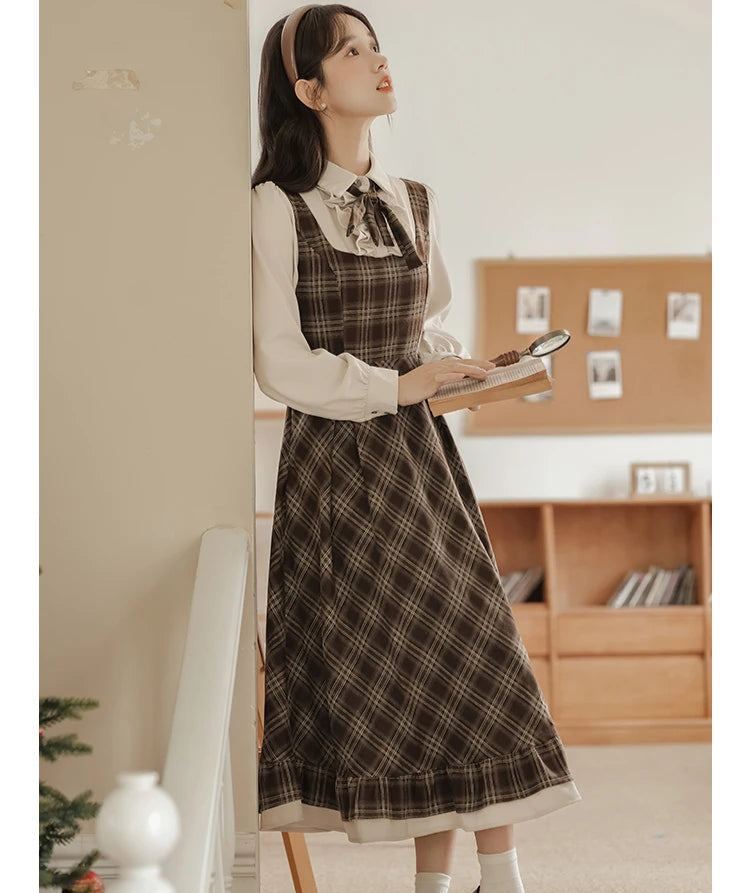 Thallia Dark Academia Plaid Dress