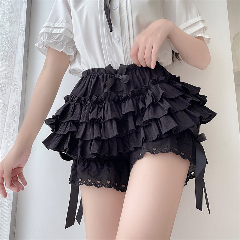 Black Ruffled Lace Bloomer Lolita Shorts Gothic Lolita Fashion