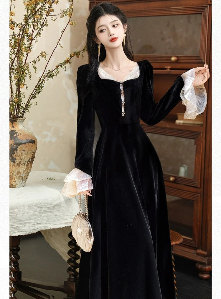 The Mansion Guard Dark Romantic Gothic Velvet Dress