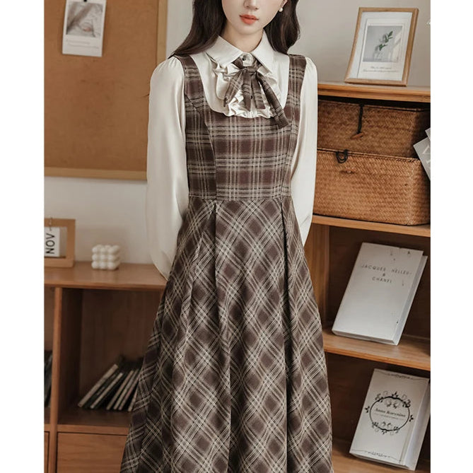 Thallia Dark Academia Plaid Dress