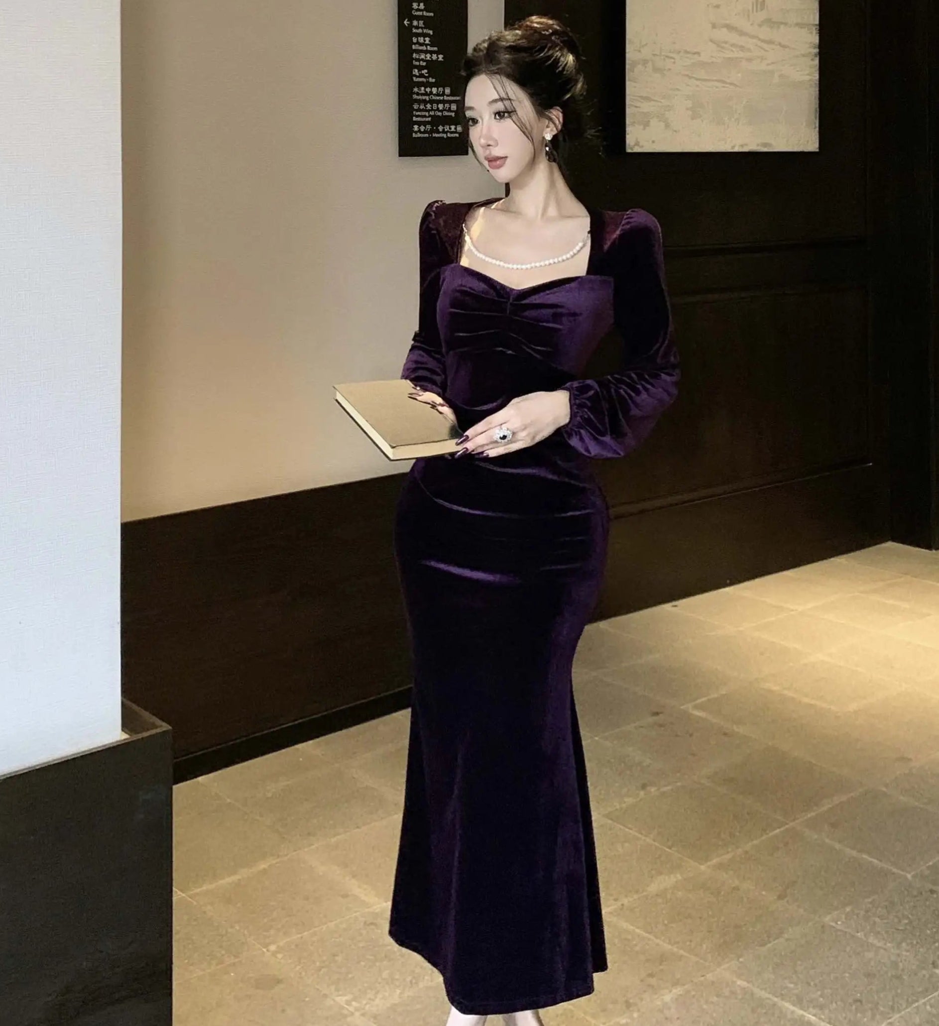 Purple Roseriver Pearl Chain Velvet Dress