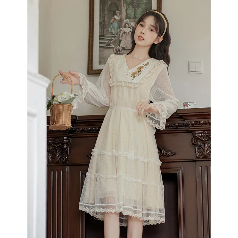 Vintage Spirit Lace Cottagecore Dress