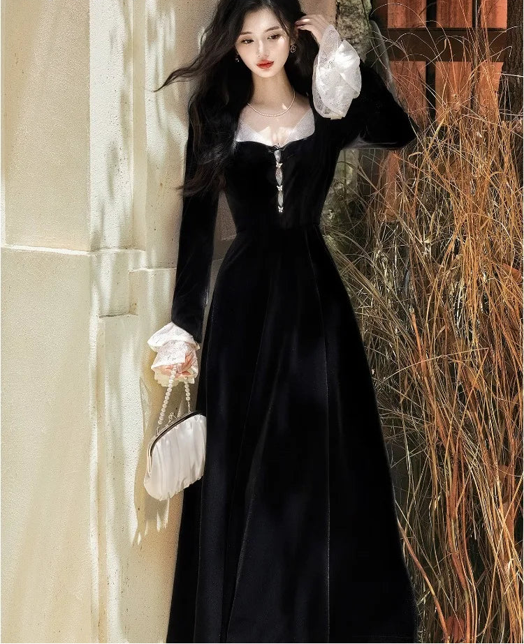 The Mansion Guard Dark Romantic Gothic Velvet Dress