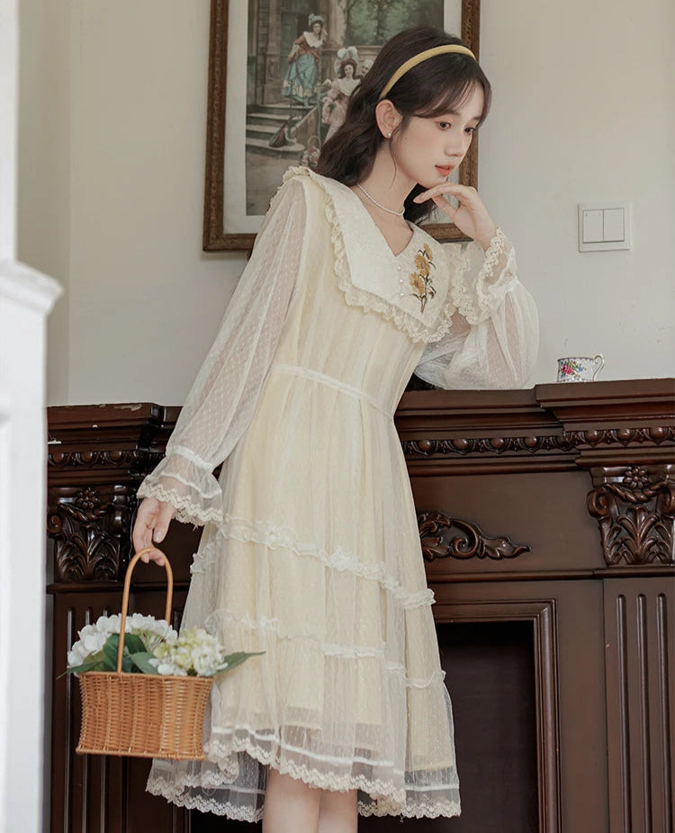 Vintage Spirit Lace Cottagecore Dress