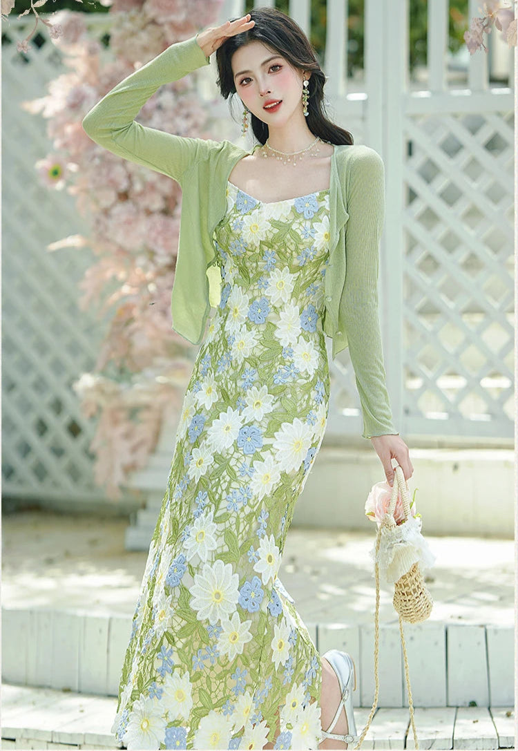Daisy Vintage Style Flower Power Flower Applique Dress Green Witch Dress Daisy Vintage Style Flower Power Flower Applique Dress Green Witch Dress