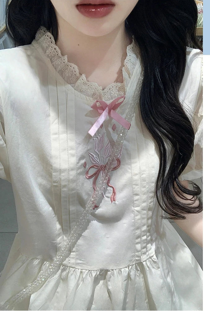 Bianca Flower Embroidered Dollcore Dress