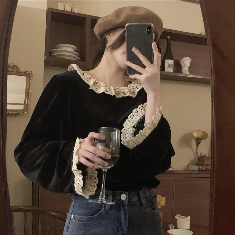 Sivelle Dark Academia Velvet Shirt with Lace Collar