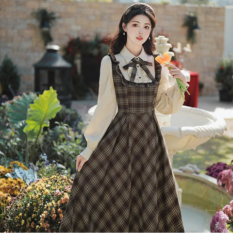 Pervinca Dark Academia Plaid Dress