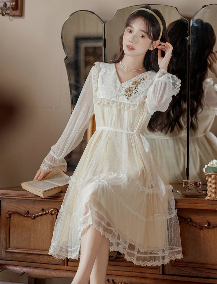 Vintage Spirit Lace Cottagecore Dress