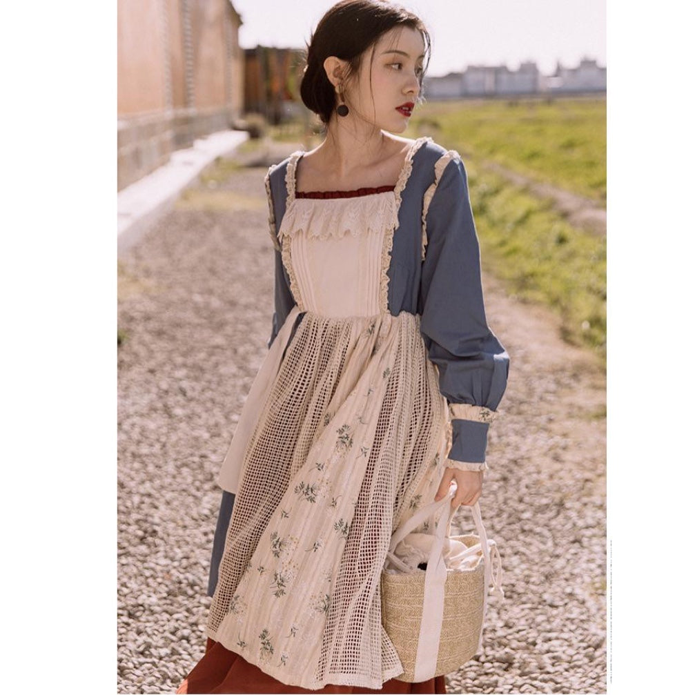 Arabelle Witchy Vintage-style Cottagecore Dress 
