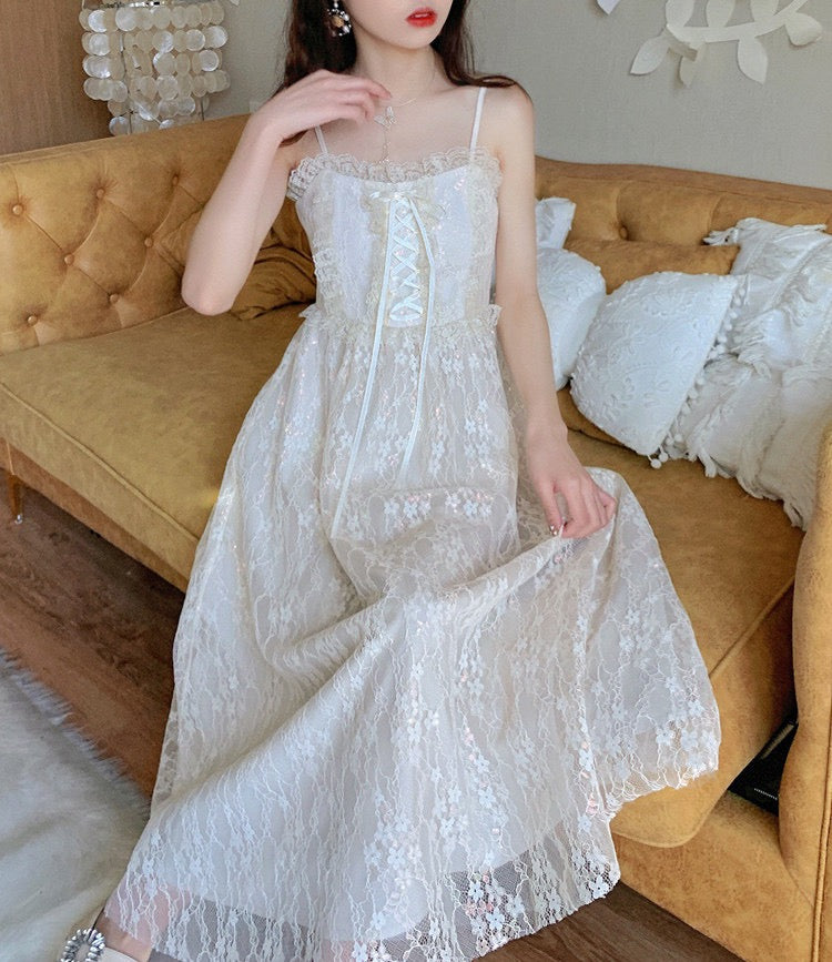 Attic Tales Floral Lace Vintage-Aesthetic Romantic Fairy Princess Dress 