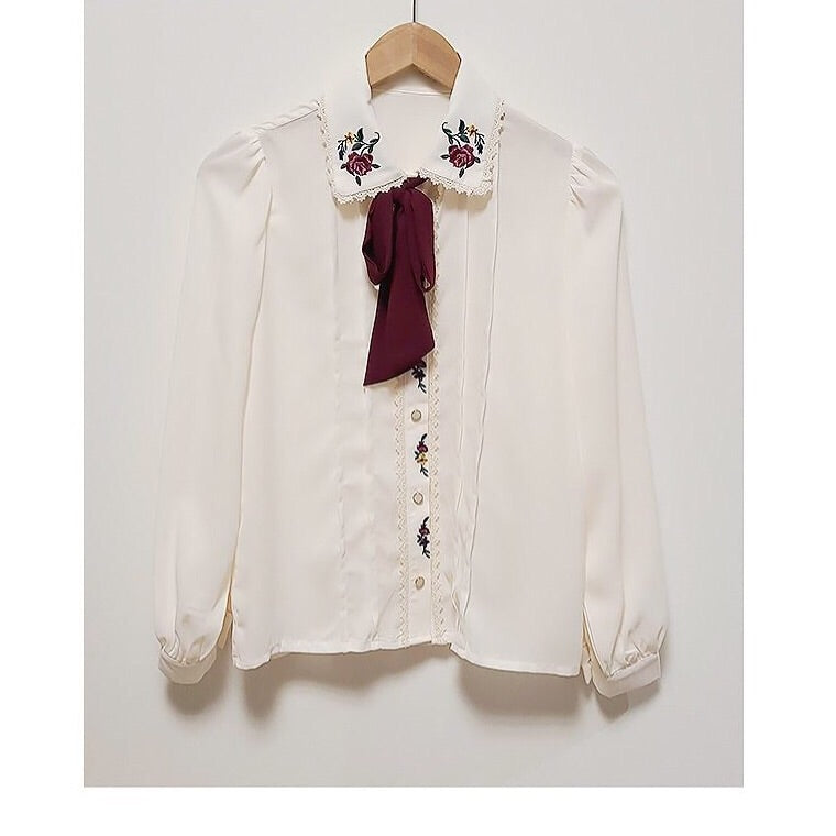 Celestia Vintage-Aesthetic Flower Embroidered Chiffon Shirt 