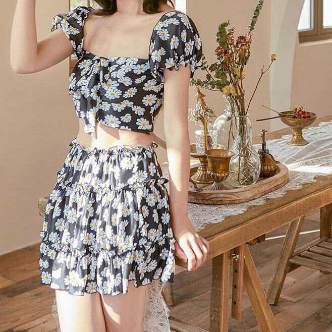 Daisy Print Ruffle Swimsuit Set 