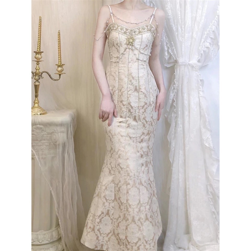 Baroque Pearl Mermaid Dress with Pearl Chain Baroque Pearl Mermaid Dress with Pearl Chain