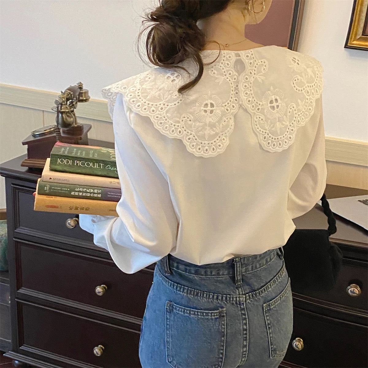 Sophie Lace Vintage-Academia Shirt 