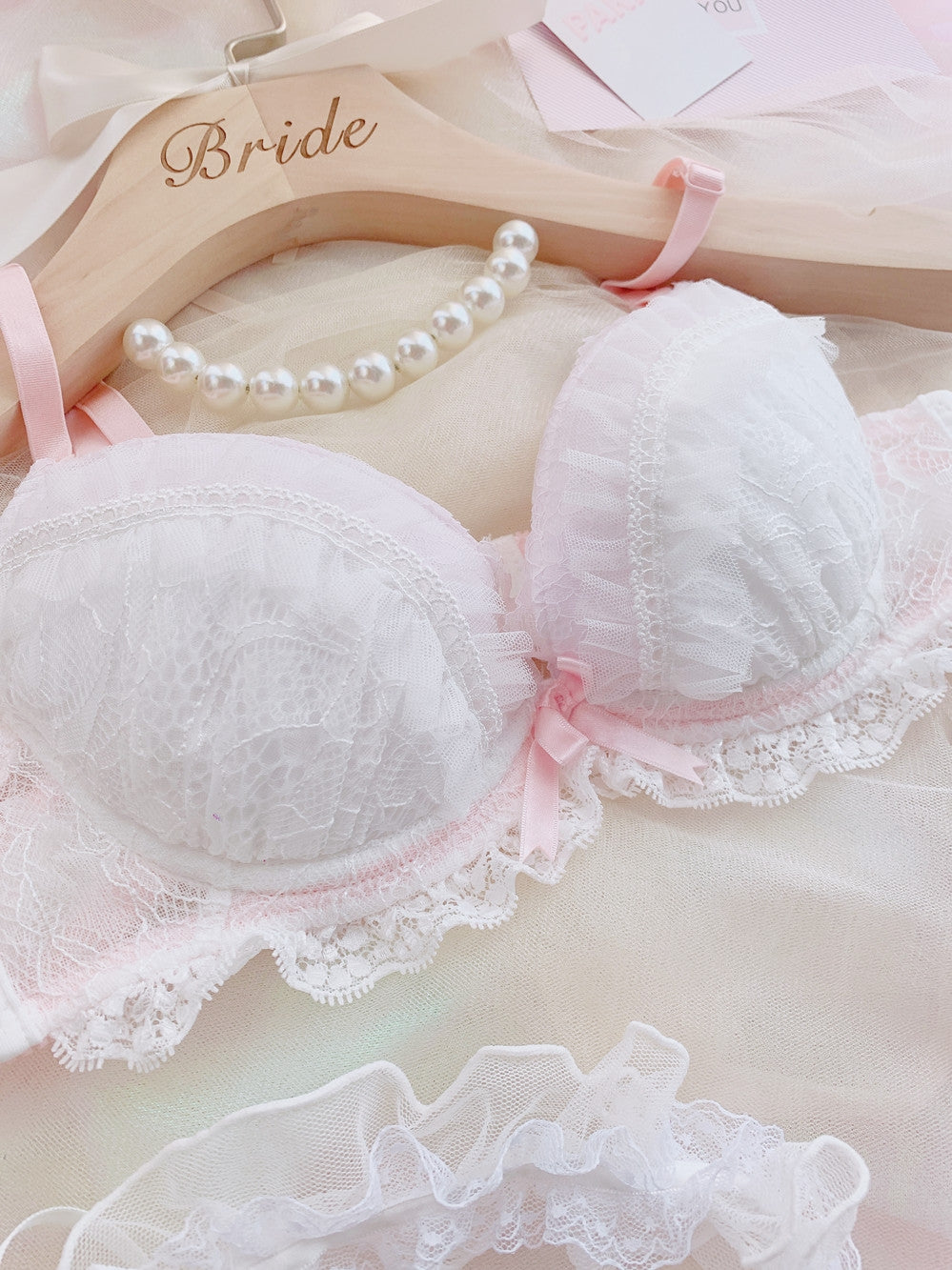 Women's Sweet lace Lingerie Set Cute Lolita Bow Bra and Panty Set Girls  White Underwire Plus Up Underwear (Color : White, Size : 80B) : :  Clothing, Shoes & Accessories