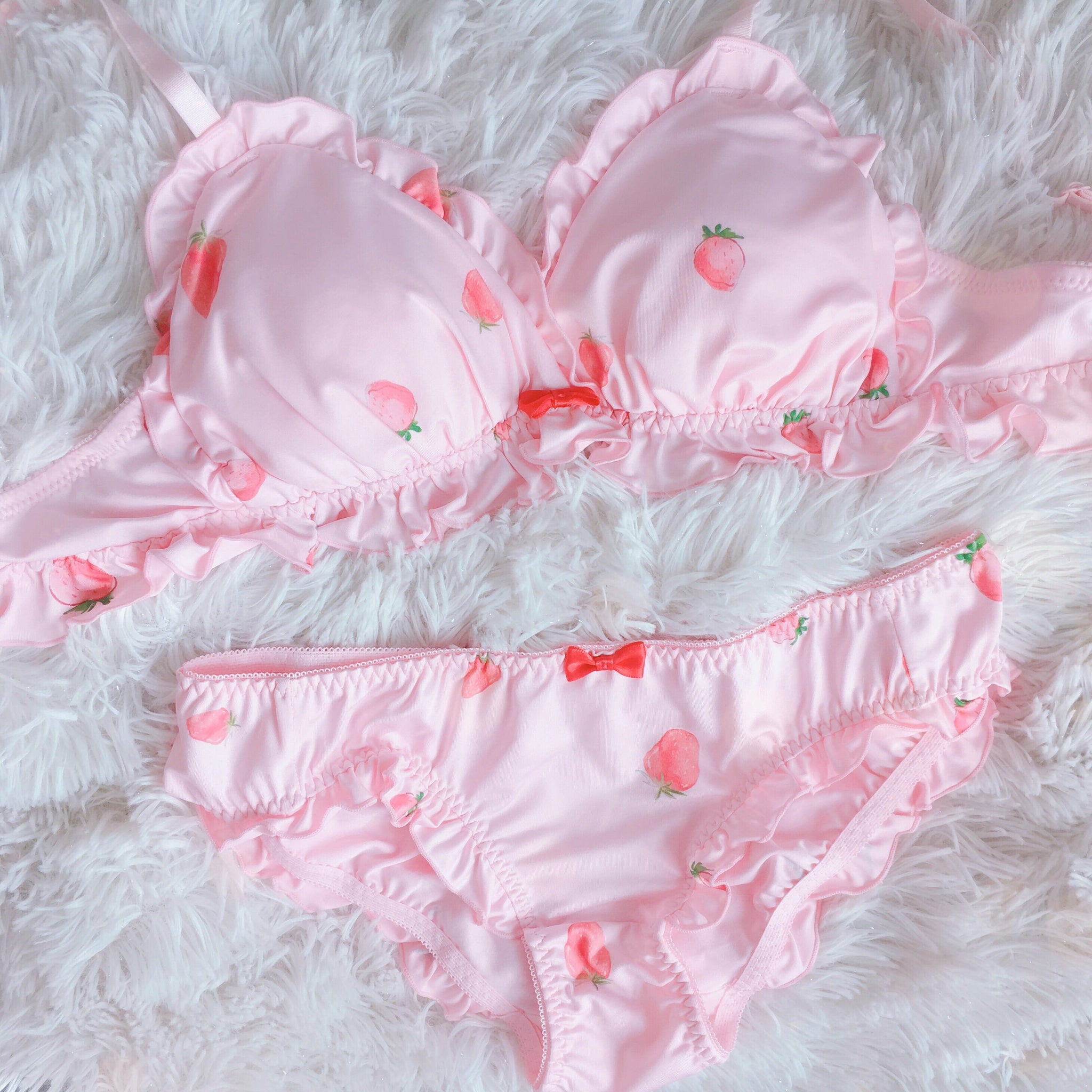 Sweet Pink Strawberry 2-piece Kawaii Princess Lingerie Set
