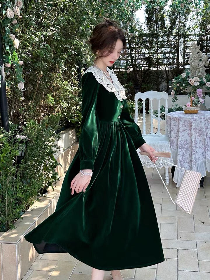 Treasures of Old Towns Vintage Academia Green Velvet Royalocore Dress